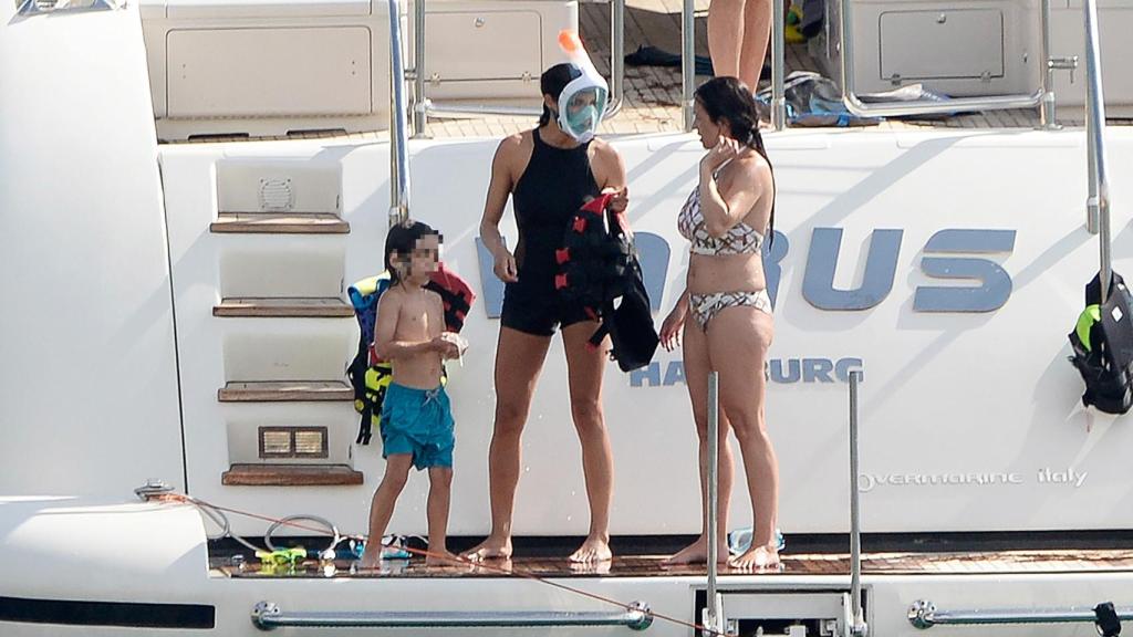 La presentadora disfrutando de unas vacaciones en Mallorca en familia, el pasado 2020.