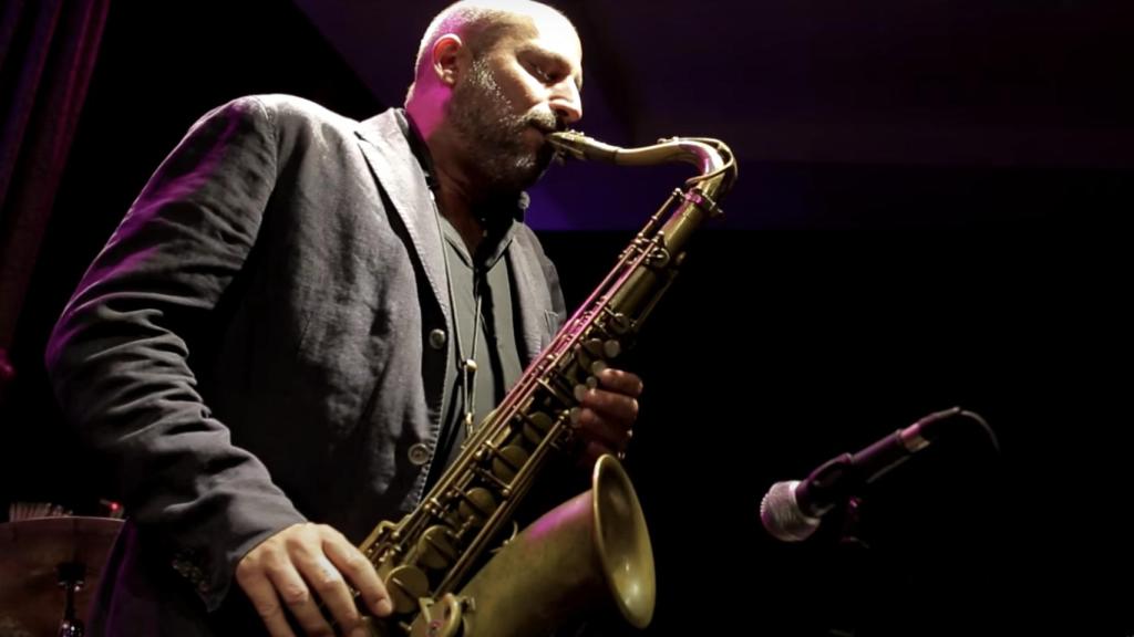 Bob Sands durante una actuación en Madrid