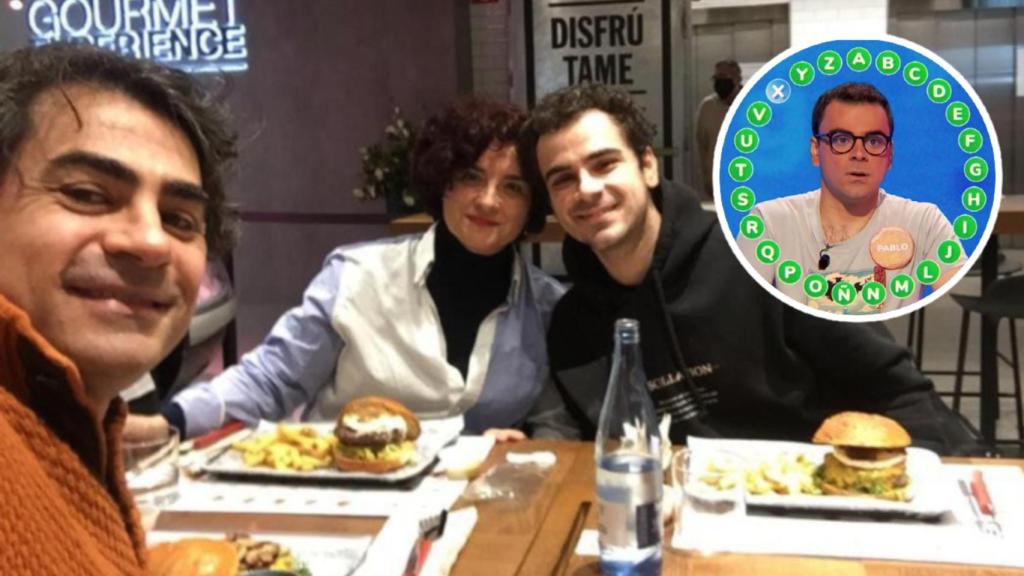 Pablo Díaz, cenando con sus padres.