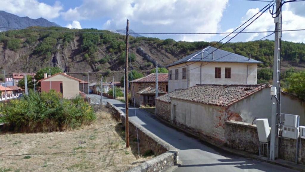 leon-vegacervera-camping-pelea-heridos