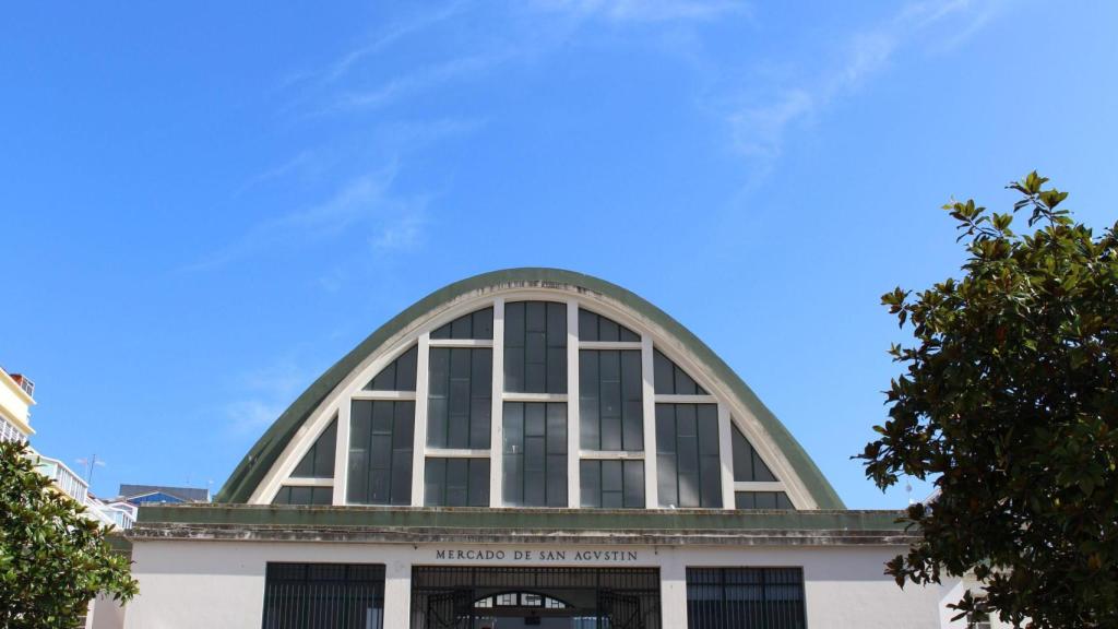 Fachada del Mercado de San Agustín.