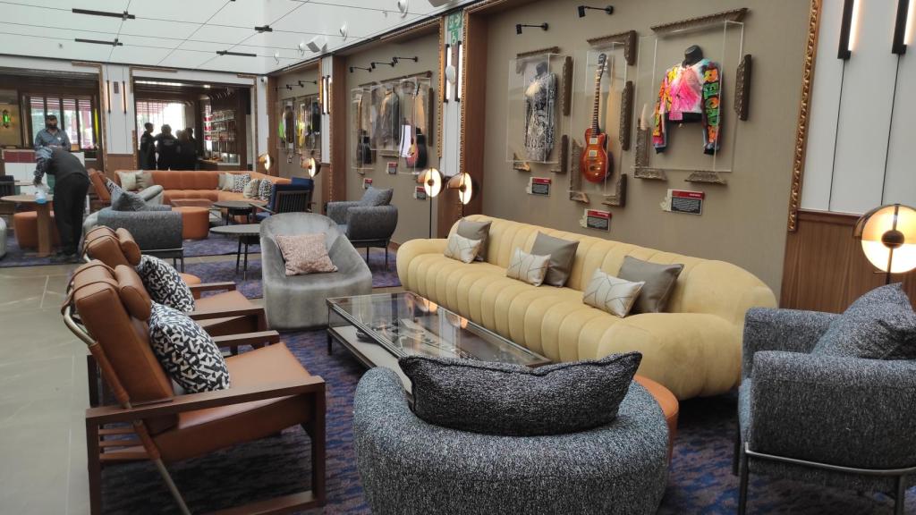 Vestíbulo del Hard Rock Hotel de Madrid.