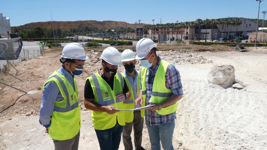 El plazo de ejecución es de tres meses, por lo que estarán finalizadas para el mes de septiembre.