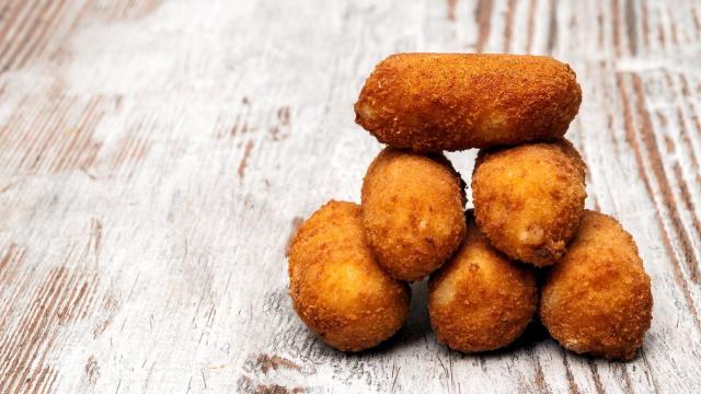 Cómo hacer una bechamel para croquetas caseras perfecta y lista para usar en solo dos minutos