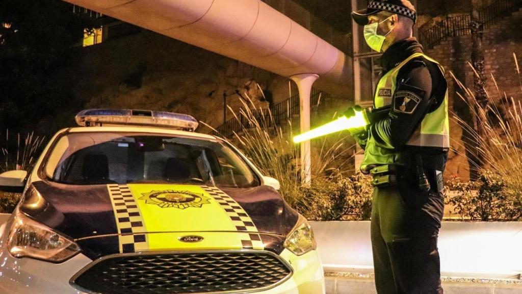 Las intervenciones se han llevado a cabo por agentes de la Policía Local y la Policía Nacional.