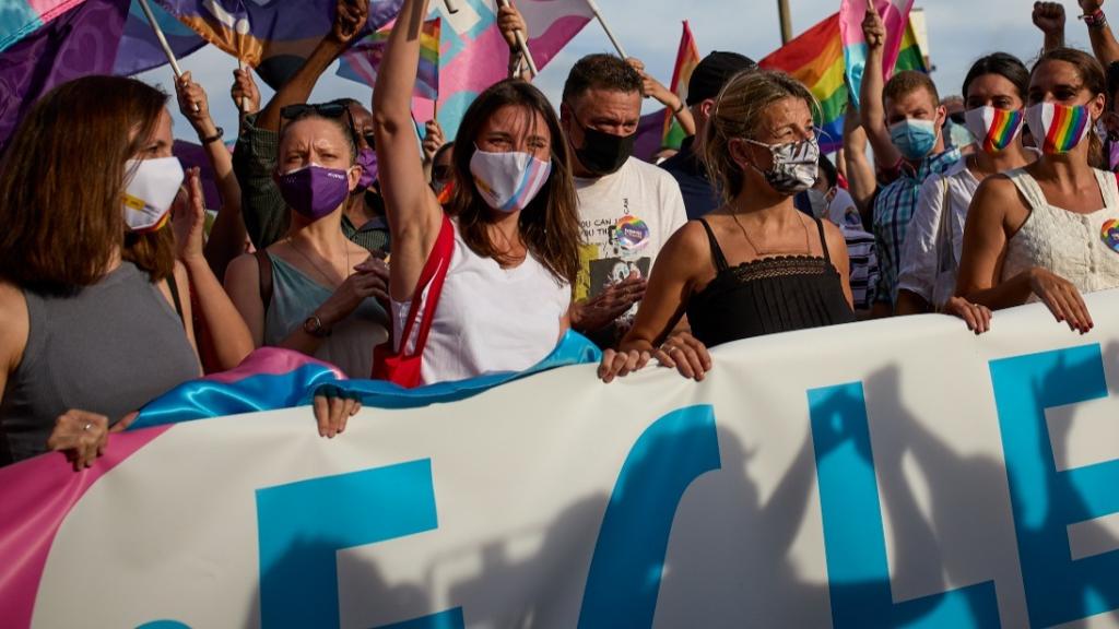 Irene Montero durante la marcha del Orgullo 2021.