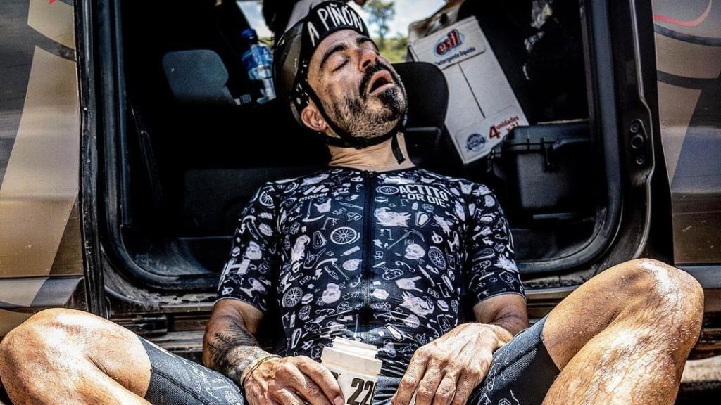 Valentí Sanjuan, roto después una etapa