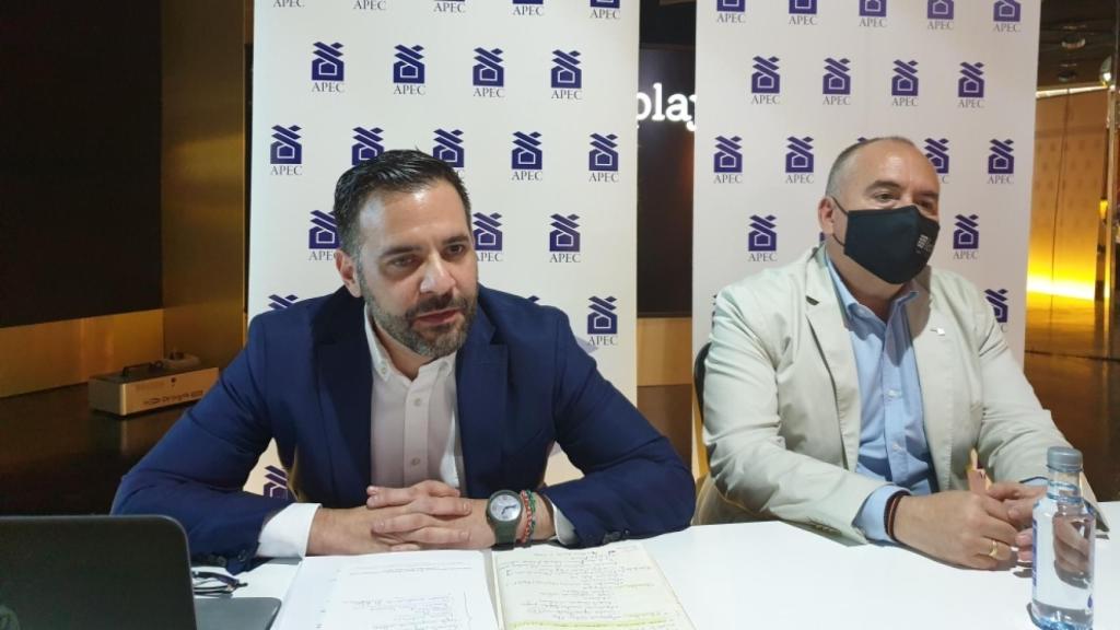 Manuel Carmona (APEC) y Carlos Marín (FECIR)