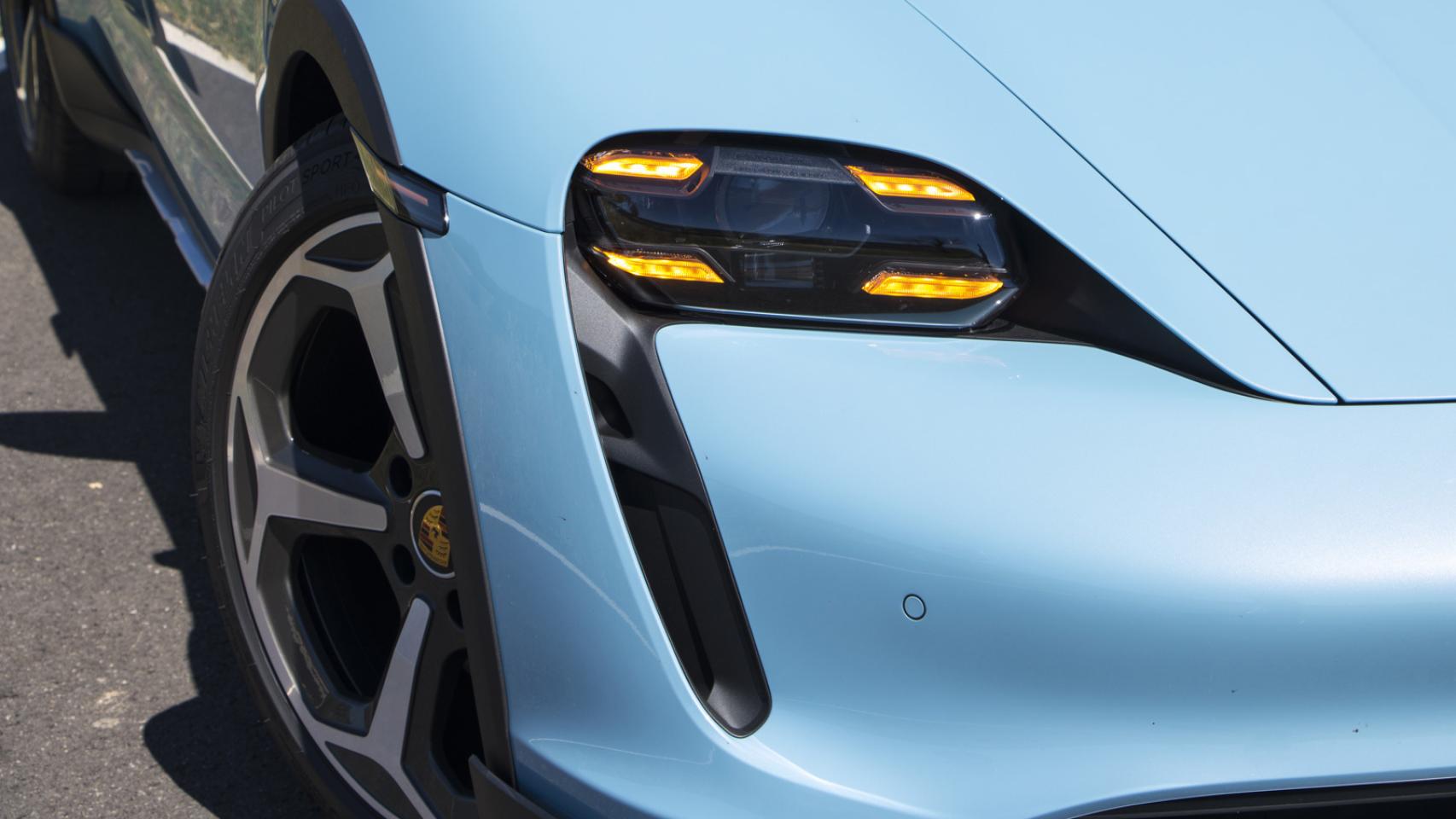 Porsche Taycan Cross Turismo: galería de fotos