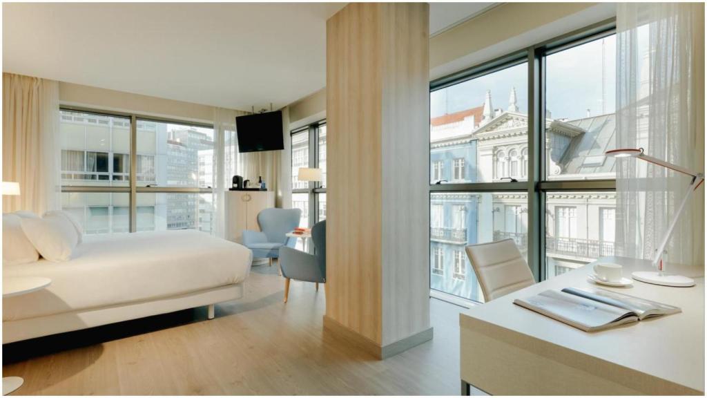 El interior de una habitación del hotel Hesperia.