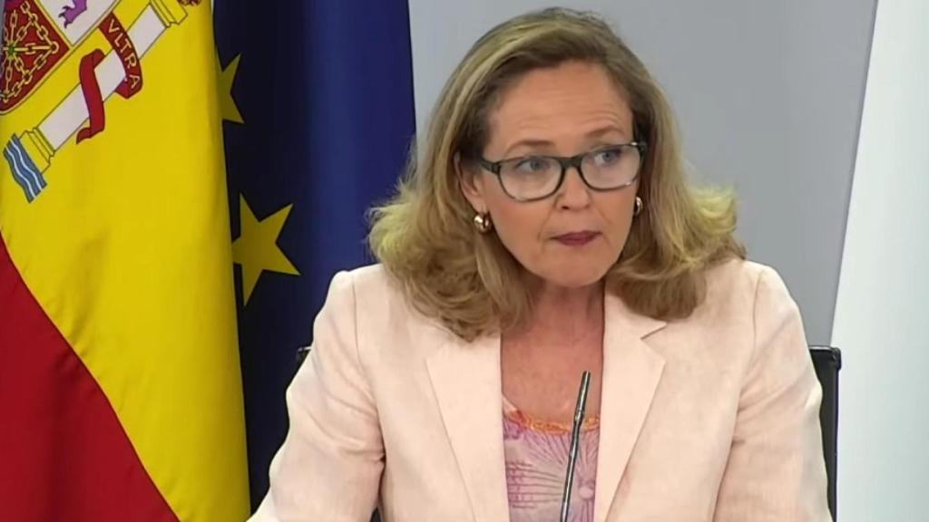 La vicepresidenta segunda y ministra de Asuntos Económicos y Transformación Digital, Nadia Calviño, tras el Consejo de Ministros.