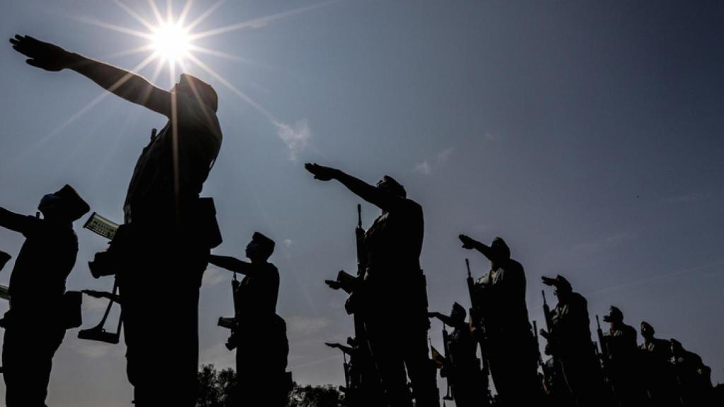 Imagen de archivo de legionarios en un acto de Almería. EP