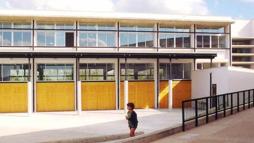 Colegio na Caragol Arta.