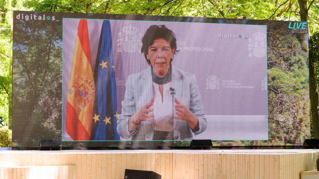 Isabel Celaá participa en vídeo en DigitalES Summit