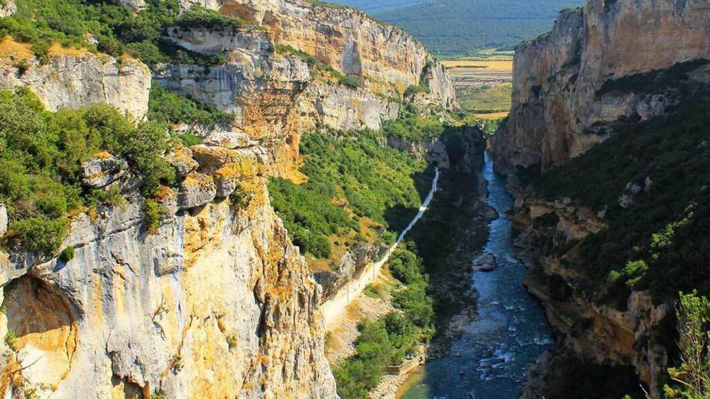 Sendero de la Trinidad y Lumbier