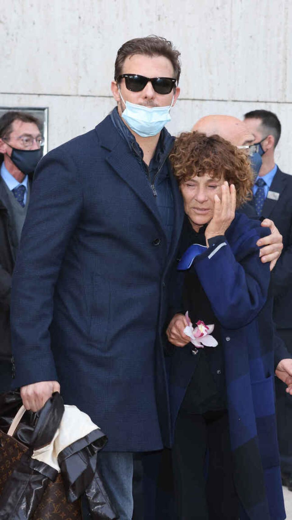 Rosa y Joan el día del entierro de Álex.