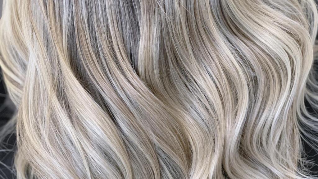 Productos para el cuidado del cabello rubio en verano: estos son los mejores