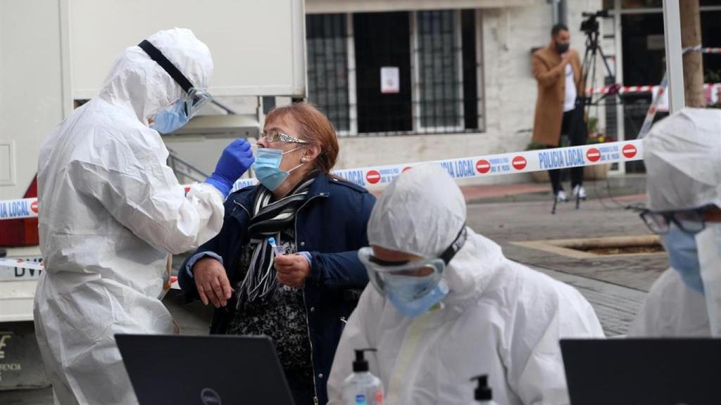 Málaga suma 861 nuevos casos de covid