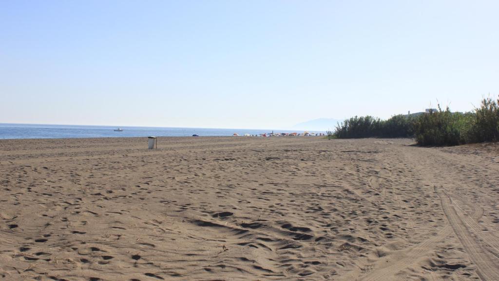 En Almayate los fumadores tendrán que dar un respiro a sus sistemas respiratorios, quieran o no.