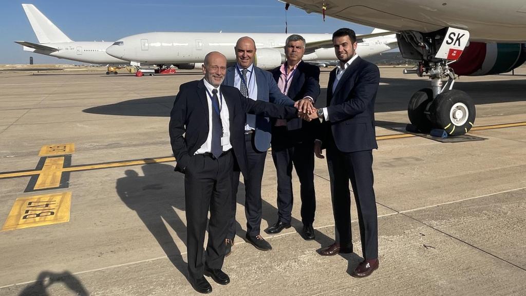 Luis Torrente Naveira, nuevo director del Aeropuerto de Ciudad Real tras la jubilación de Juan León León.