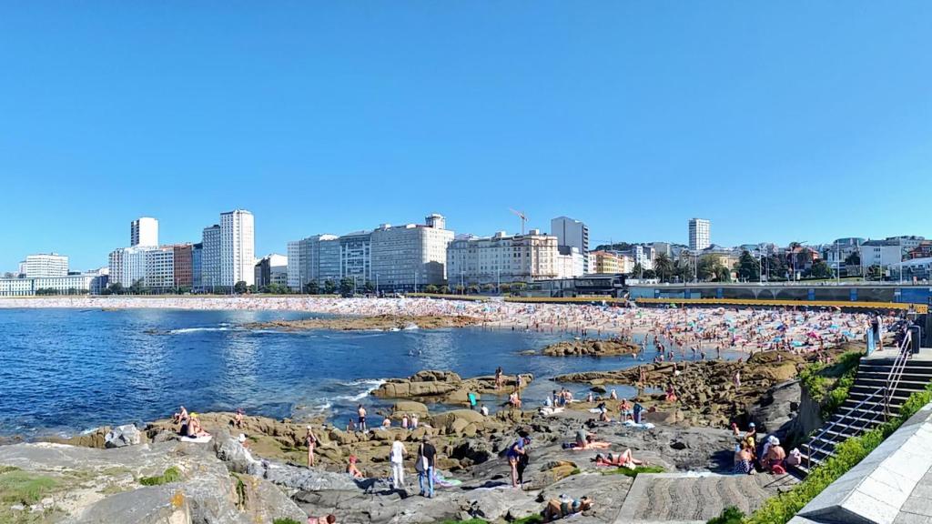 La playa de Riazor, en A Coruña en una foto de archivo