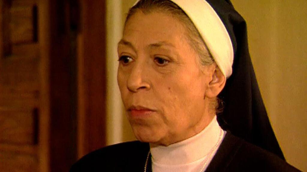 Pilar Bardem en la serie de Telecinco 'Hermanas'