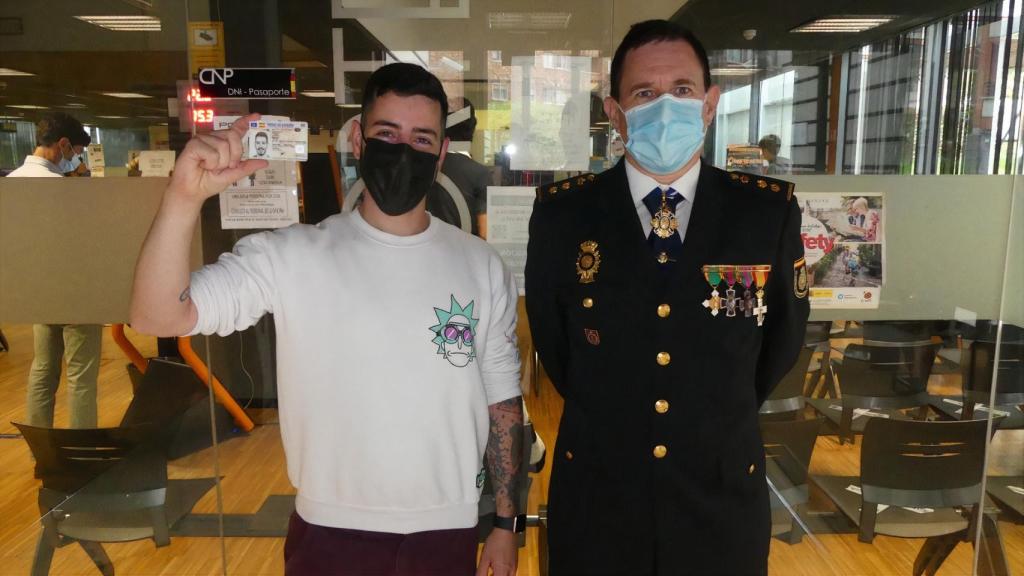 Primer DNI 4.0 expedido en Vigo.