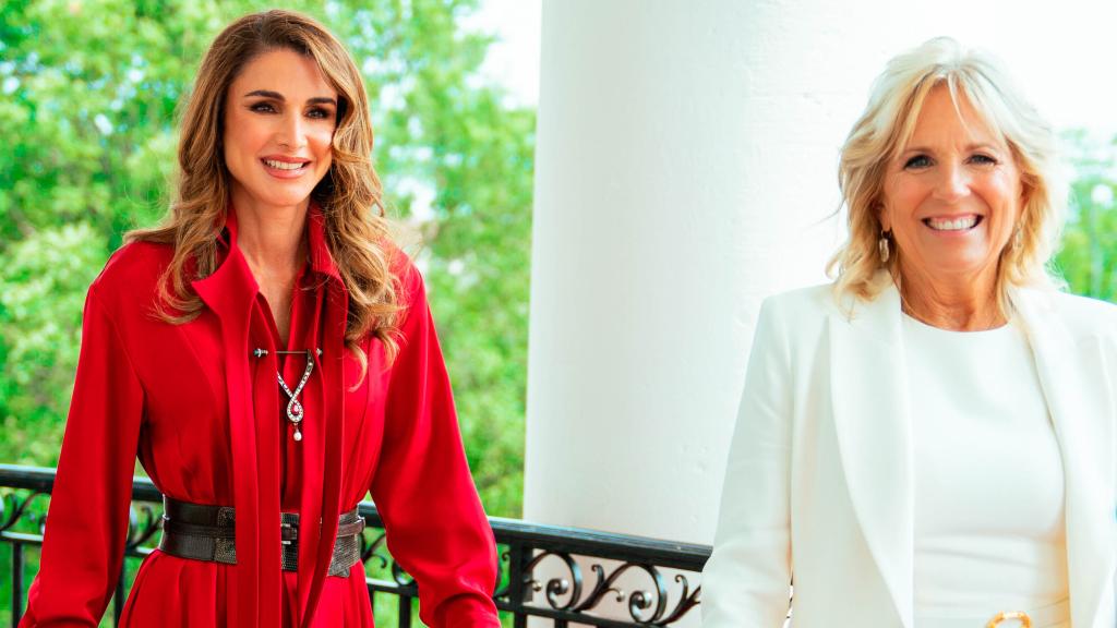 Rania de Jordania y Jill Biden en la Casa Blanca.