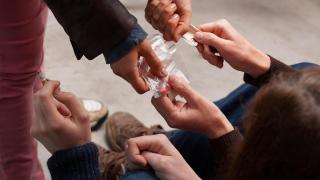 Detienen a dos personas en Pontevedra por venta de drogas