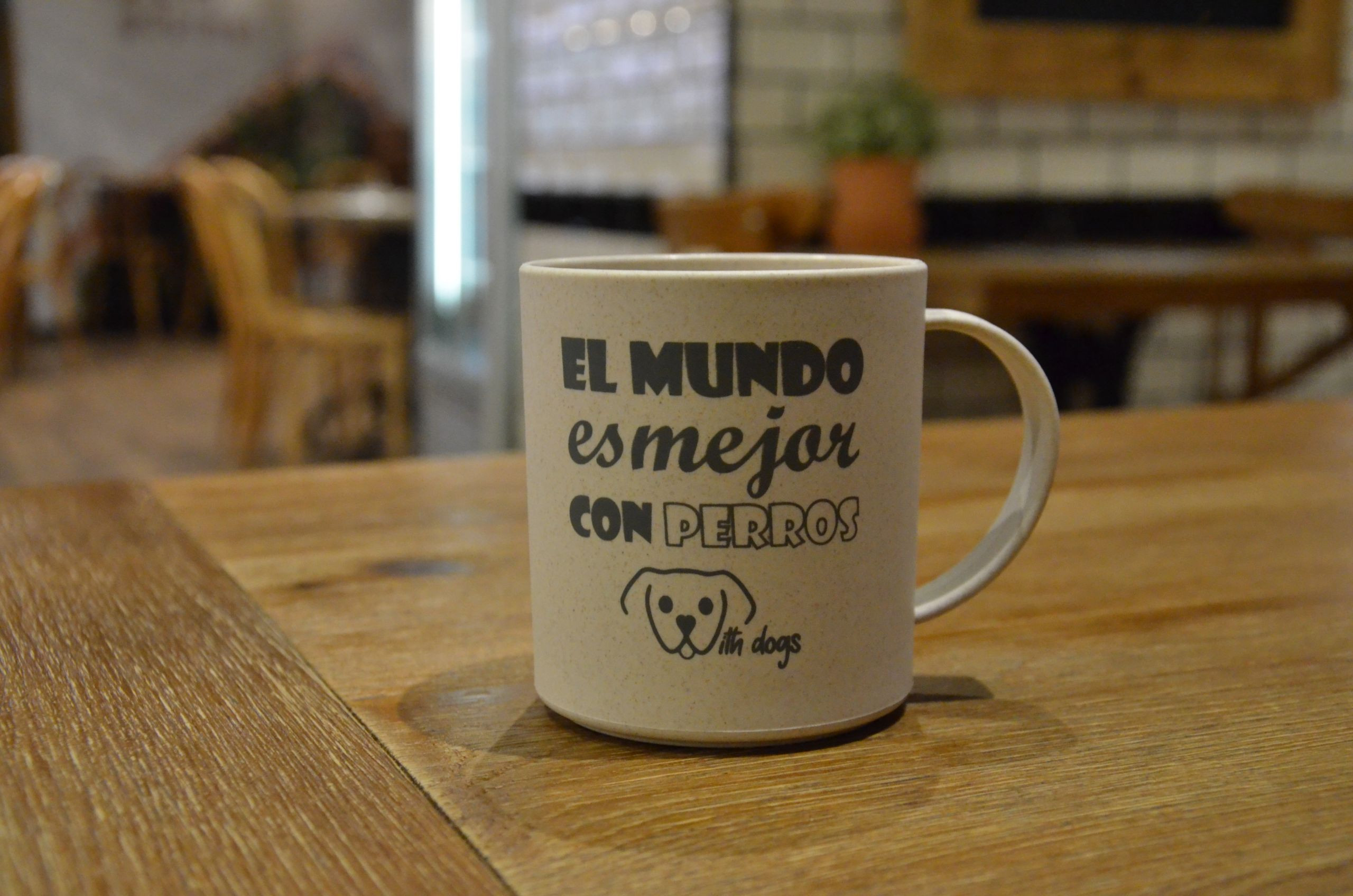Taza solidaria. Foto: Cedida