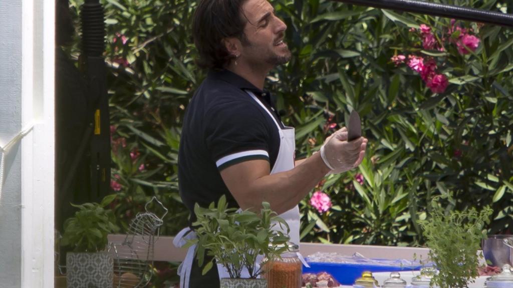 David Bustamante muestra su lado más divertido en MasterChef Celebrity