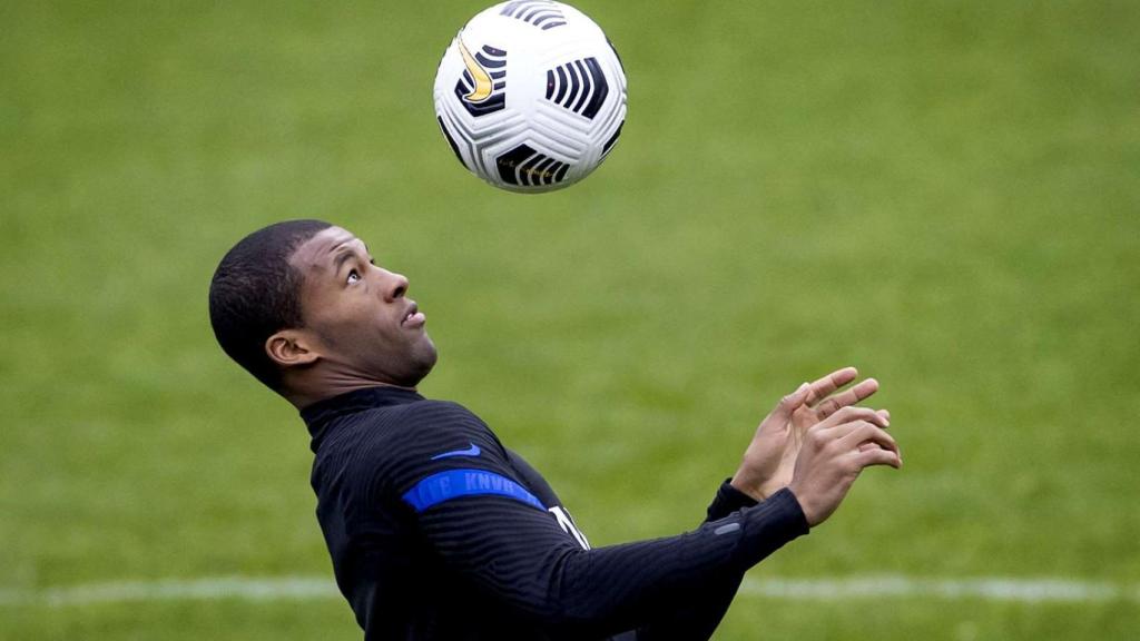 Wijnaldum, durante un entrenamiento