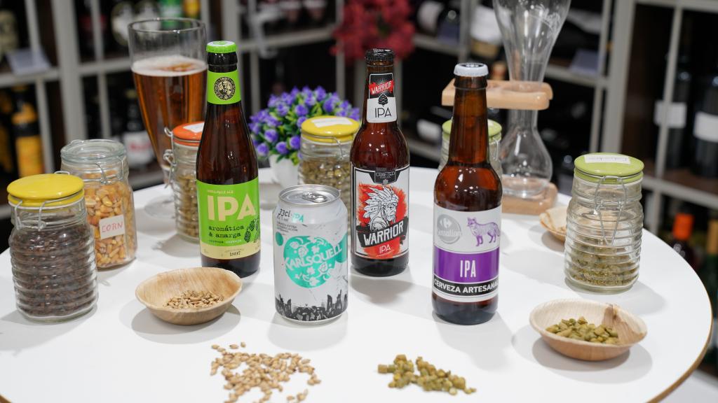 Las cuatro cervezas estilo IPA de los supermercados testadas en la cata.