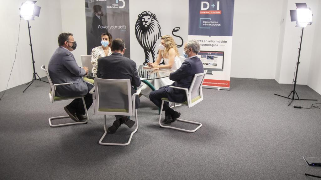 Mesa redonda 'Reskilling, formar para transformar las empresas'