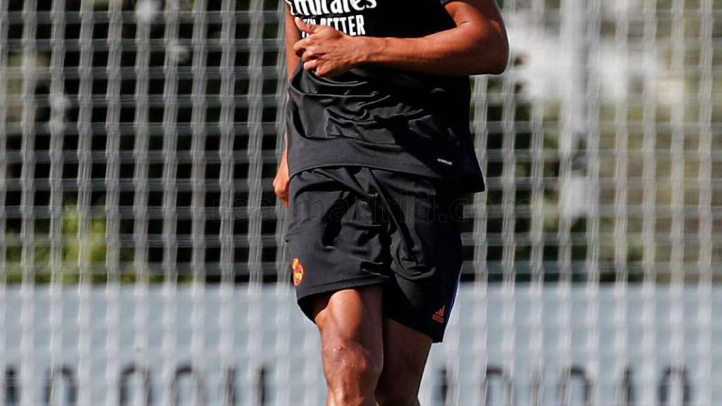 Varane durante un entrenamiento