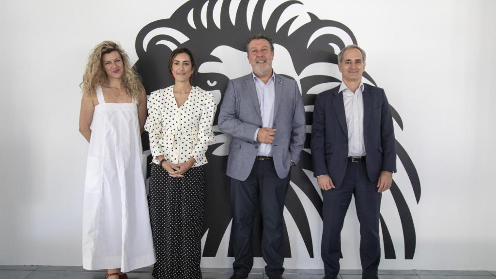 Sandra Figaredo (ManpowerGroup), Lucia Velasco (ONTSI), Angel Urquiza (Santa Lucía) y Alberto Oro (Digital Skills School y Universidad Camilo José Cela)