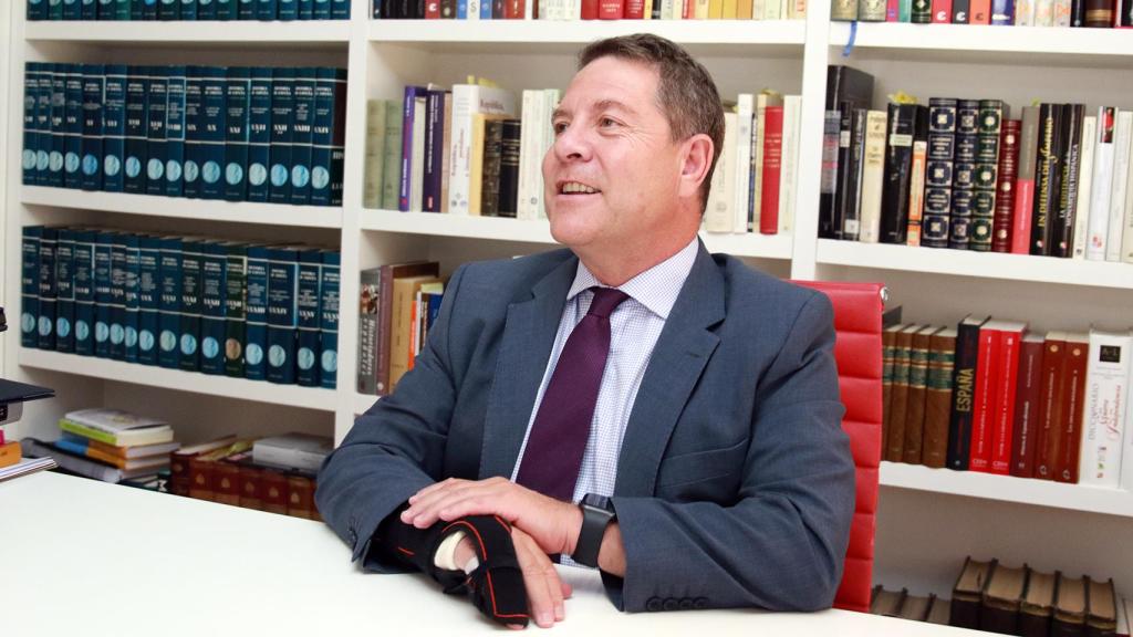 Page afirma que su lealtad al PSOE no está en cuestión.