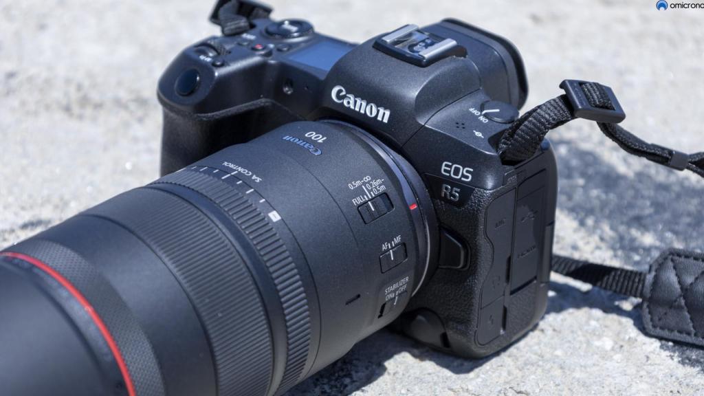 EOS R5, con el RF 100 mm F2.8L IS USM