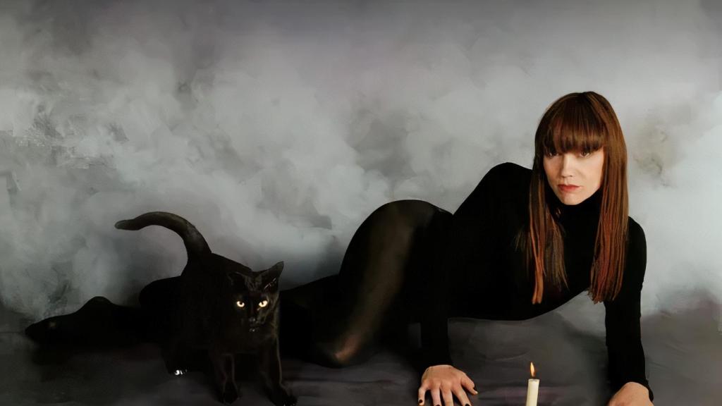 La Bien Querida presenta su álbum ‘Brujería’.