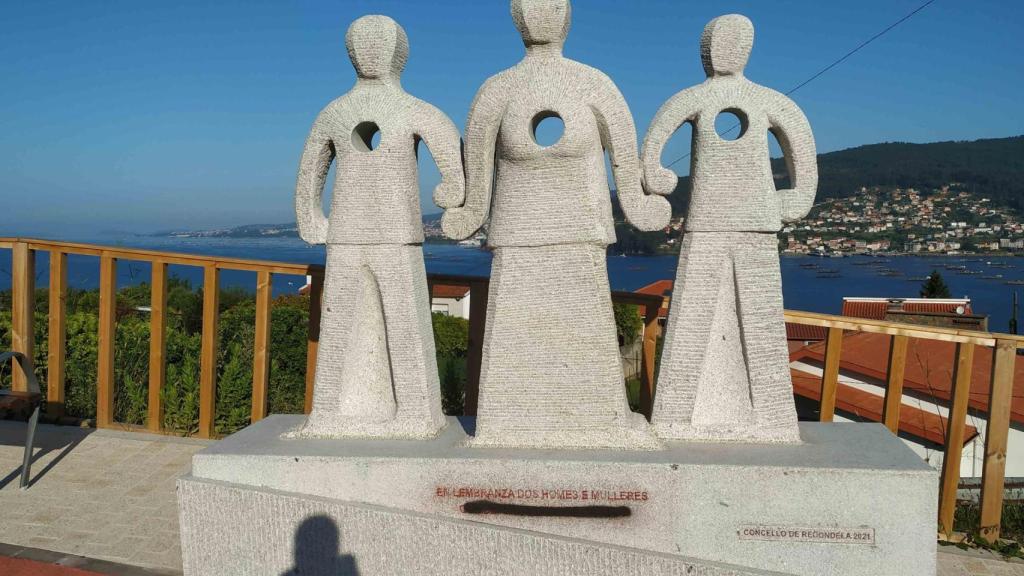 Monumento redondelano vandalizado