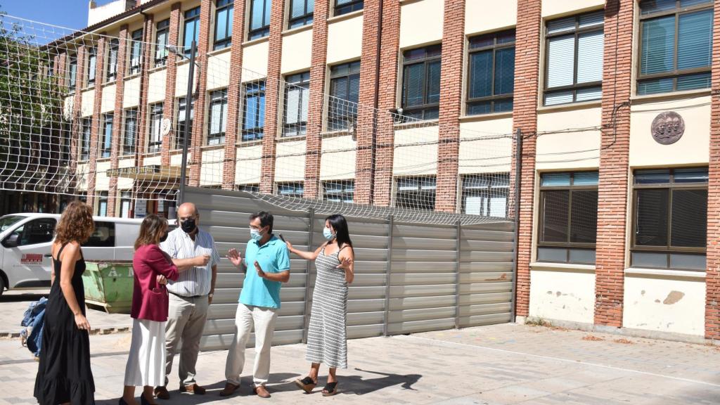 La consejera de Educación, Rocío Lucas visita las obras de colegio 'Arias Gonzalo' de Zamora 5