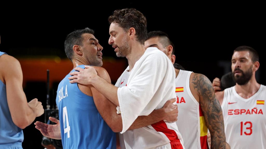 Luis Scola y Pau Gasol
