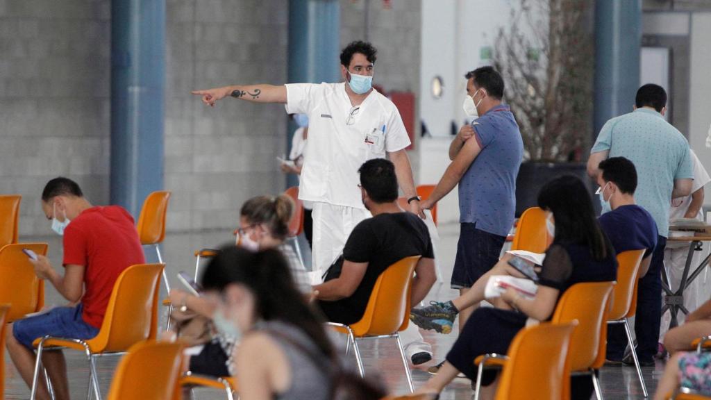 Un total de 2.705.871 personas cuentan con la pauta completa de inmunización en la Comunidad Valenciana.