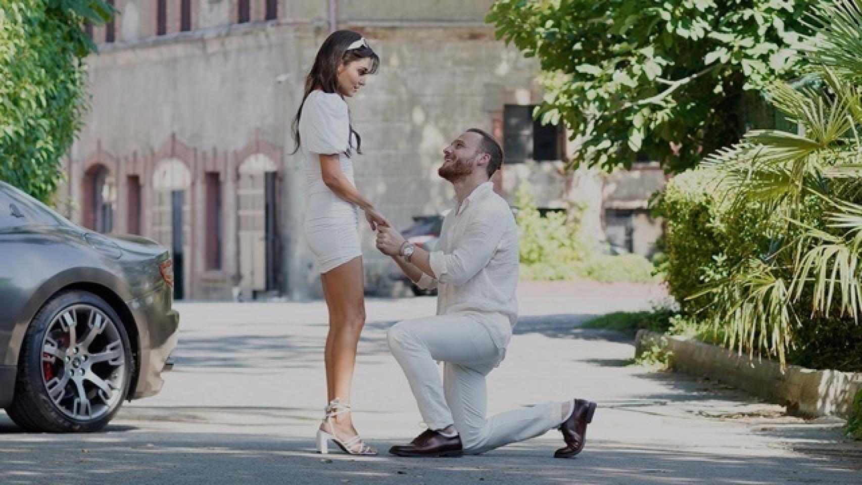 Avance en fotos del capítulo (böllum) 47 de 'Sen Cal Kapimi' ('Love is in the air')