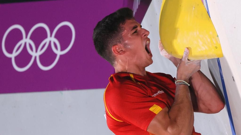 Alberto Ginés, con cara de sufrimiento en una prueba