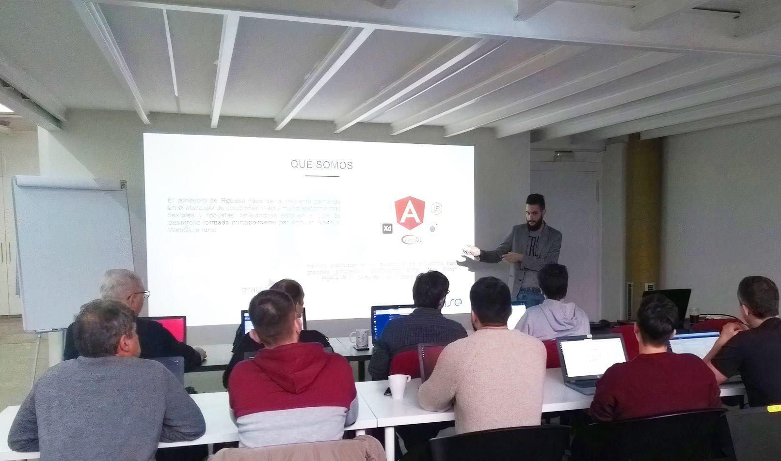 Ponencia del co-fundador Jorge Cendal en Hack a Bos 