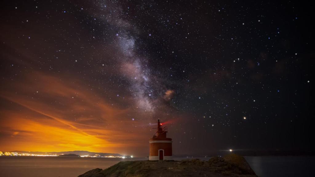 Desde dónde disfrutar la lluvia de Perseidas en el sur de Galicia