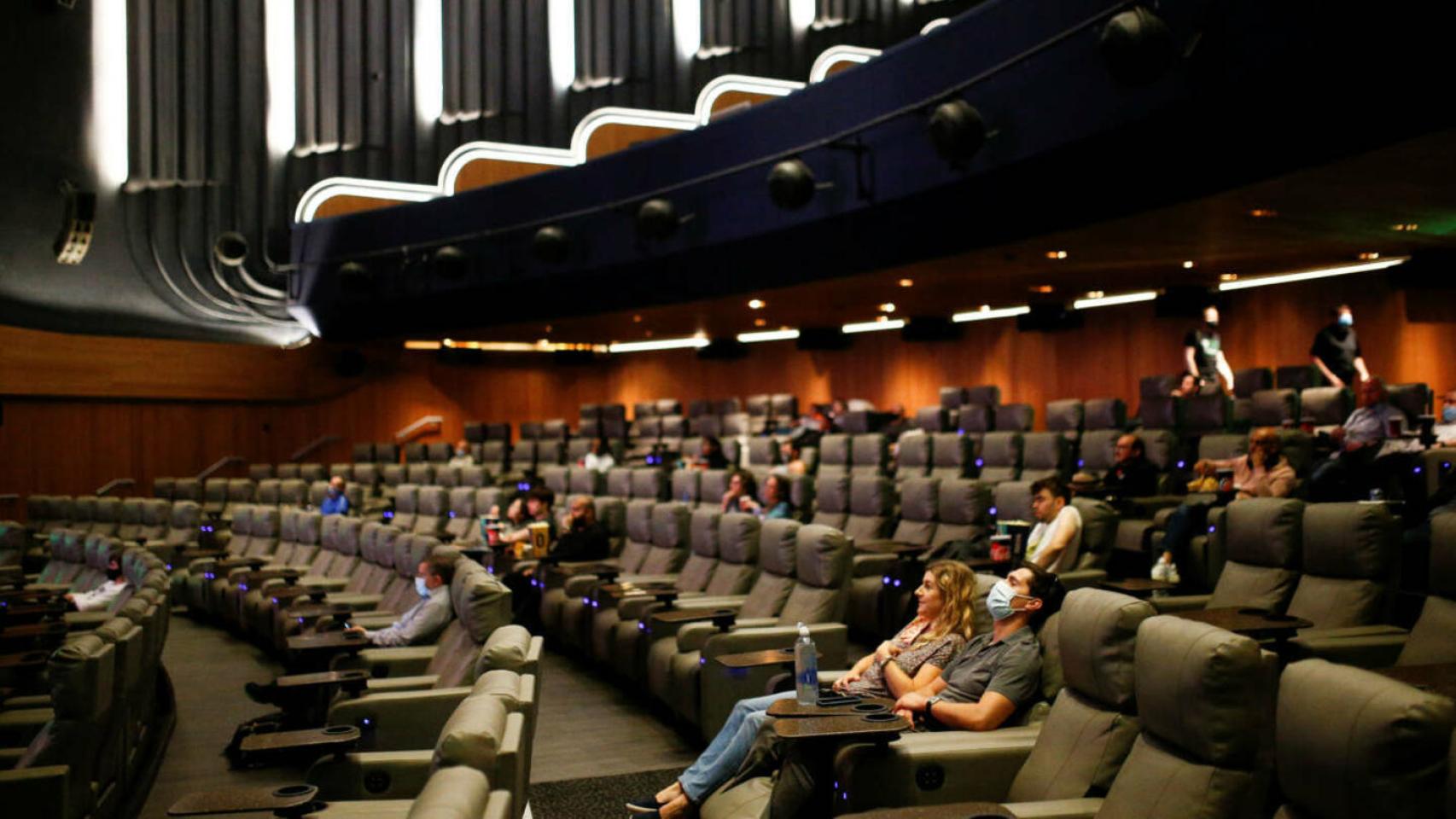 Las Salas De Cine Deben Sobrevivir Las Salas De Cine Deben Sobrevivir