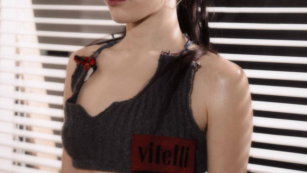 OKlou, la cantante y productora francesa que ha cautivado a Rosalía