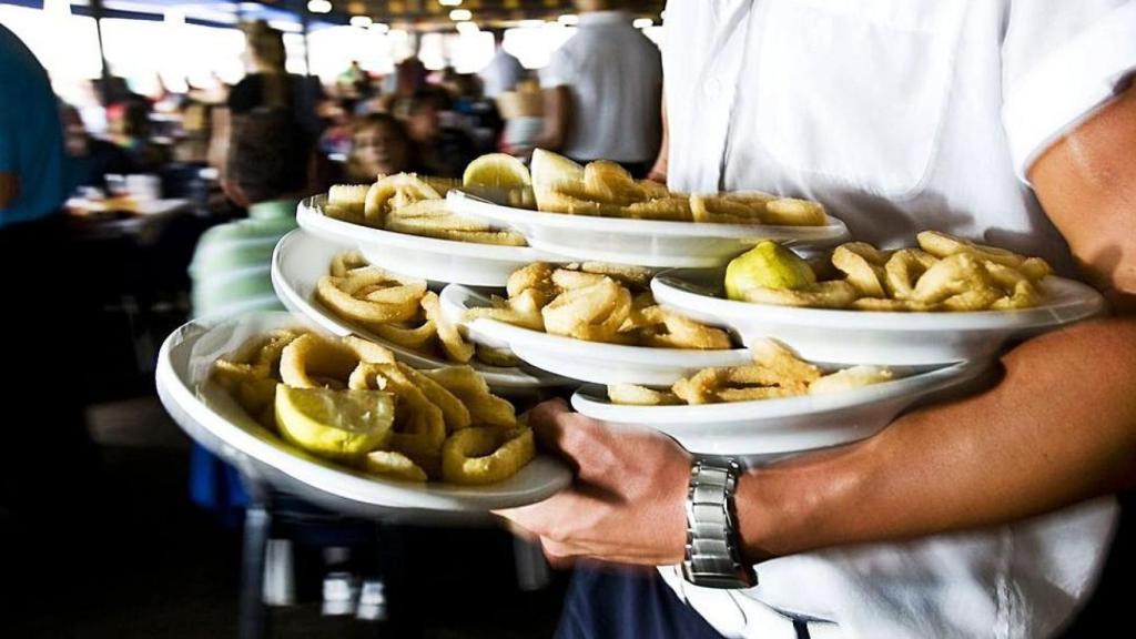 Economía sumergida en la Comunidad Valenciana: un 15% de trabajadores declara haber cobrado en negro.